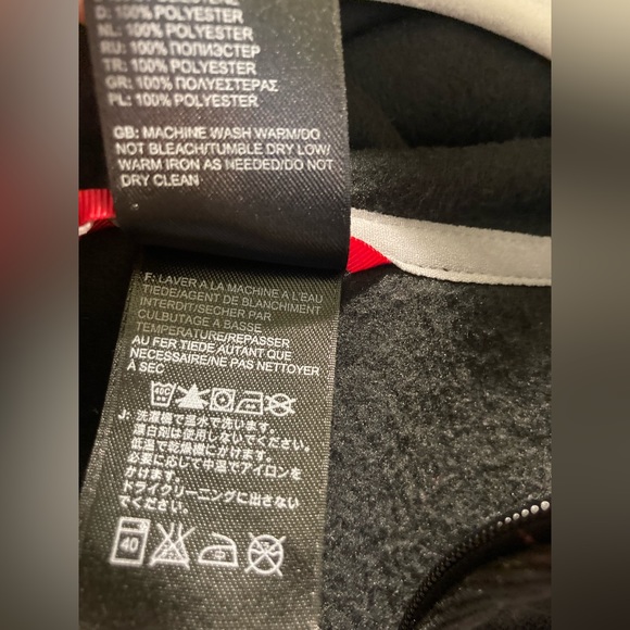 NWT North Face Polartec classic micro fleece hooded full zip jacket sz S - Picture 13 of 13